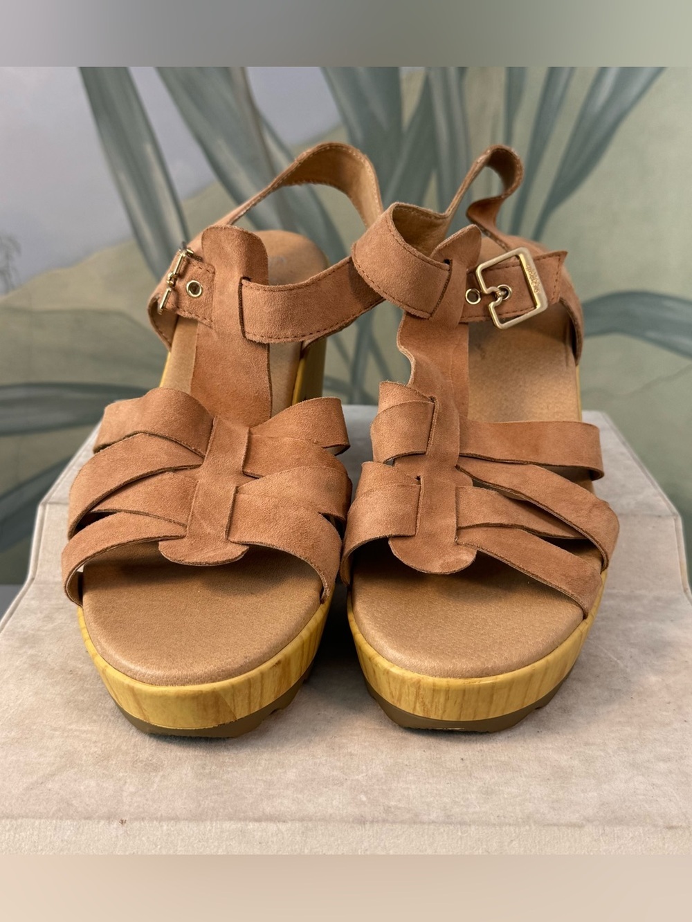 Dr. Scholl's Tan Suede Platform Slingback Sandals, size 10, NWOT - Picture 4 of 7